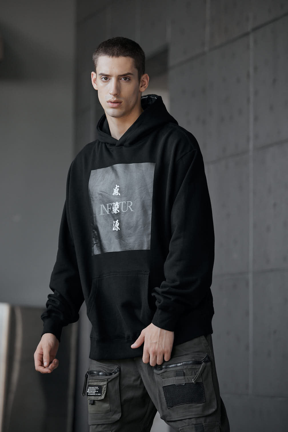 INFECTUR Hoodie - Black